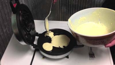 How To Use A Waffle Maker